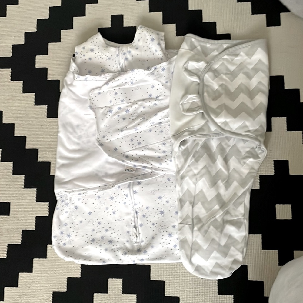 Lot of HALO Sleepsack Cotton Swaddle Wrap and Cubs swaddle for newborn